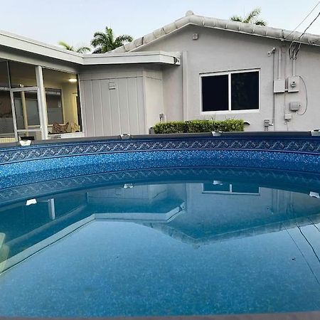 Supervilla - 3Br/2Ba - Pool - Walk To Beach ハリウッド エクステリア 写真