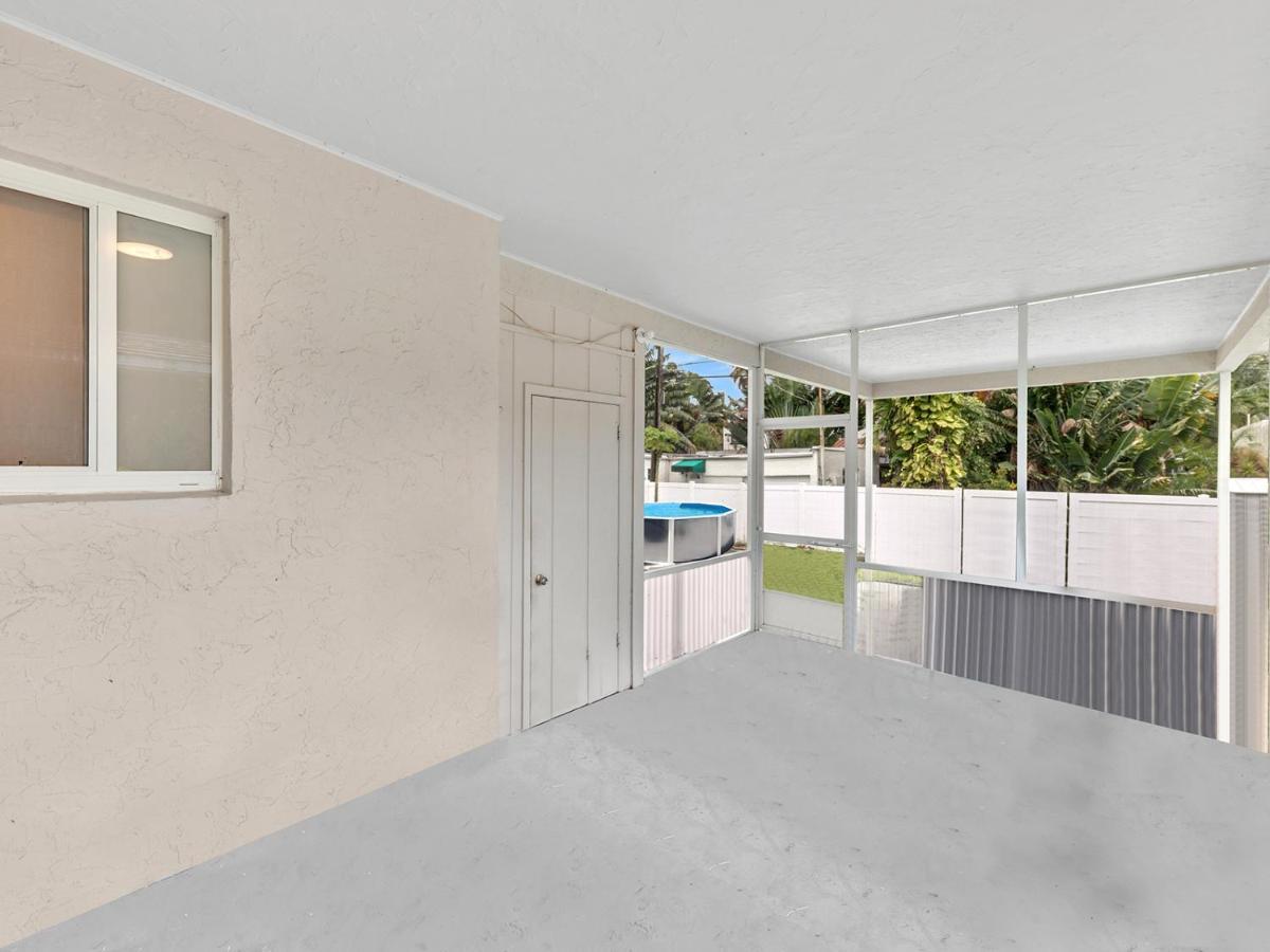 Supervilla - 3Br/2Ba - Pool - Walk To Beach ハリウッド エクステリア 写真