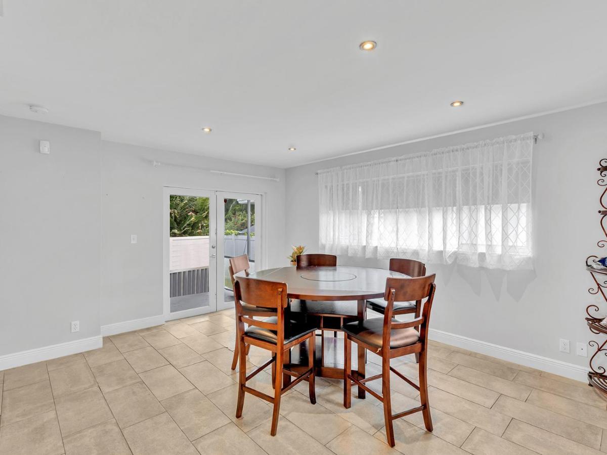 Supervilla - 3Br/2Ba - Pool - Walk To Beach ハリウッド エクステリア 写真